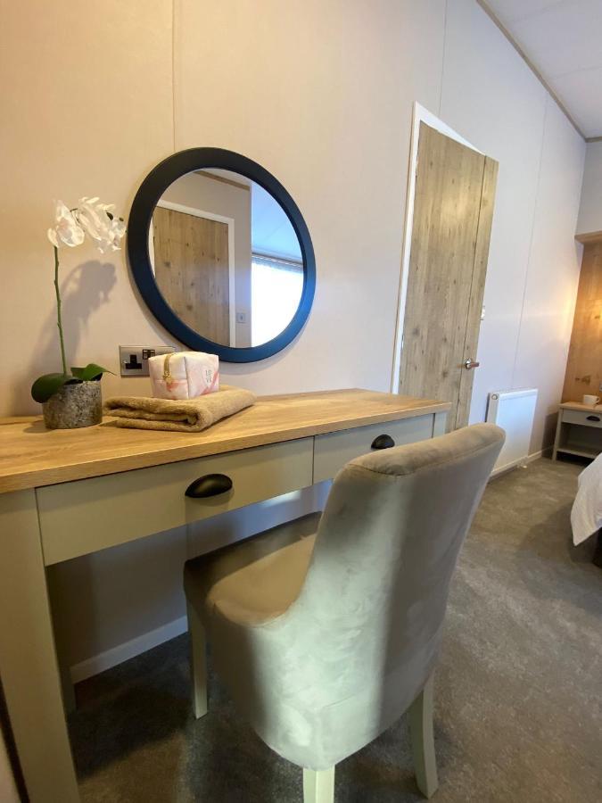 Daphne'S Lodge Mawgan Porth Ngoại thất bức ảnh