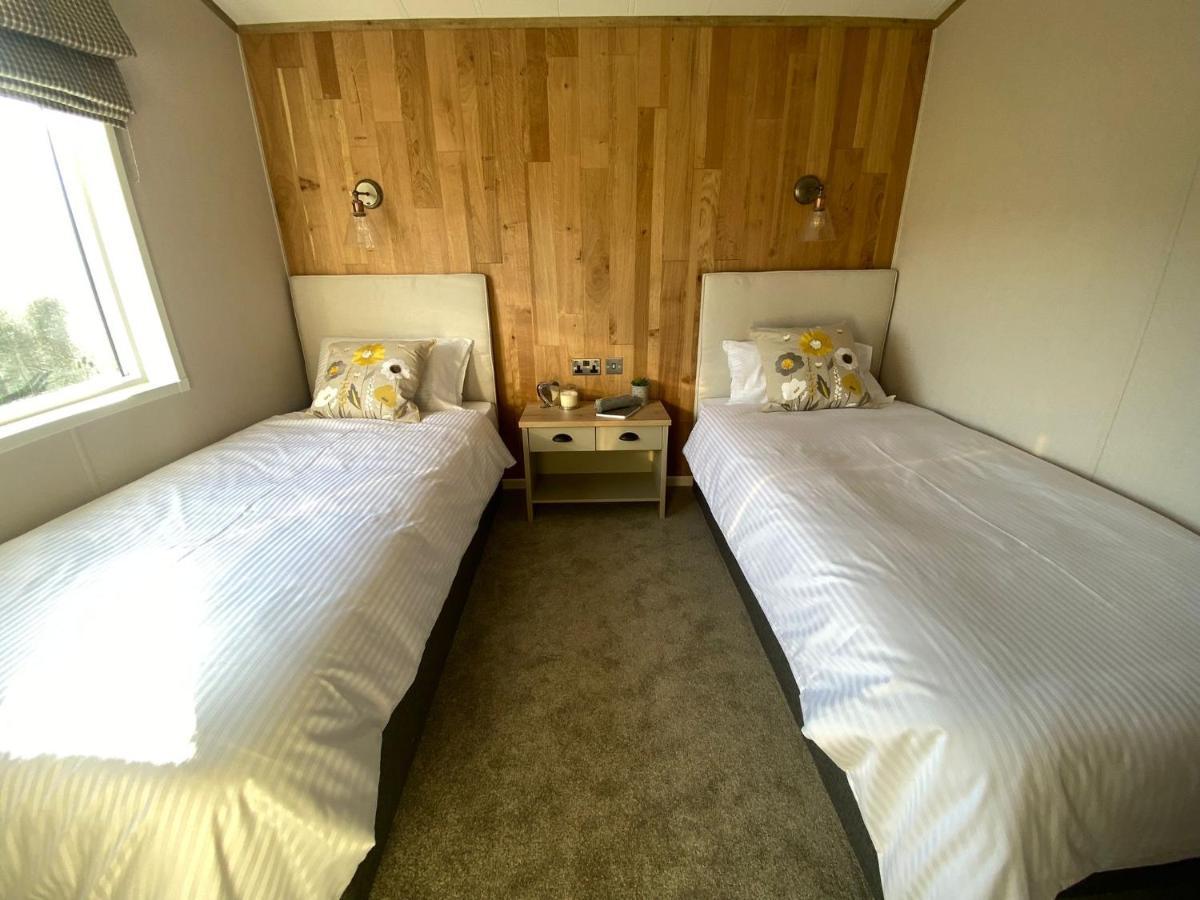 Daphne'S Lodge Mawgan Porth Ngoại thất bức ảnh
